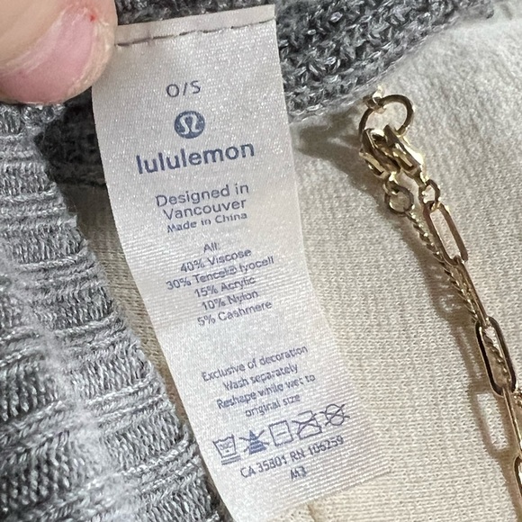 Lululemon forward flow poncho Cashmere blend - SZ OS - Picture 7 of 10